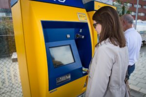 Travel by train: e-ticket & disposable chip card